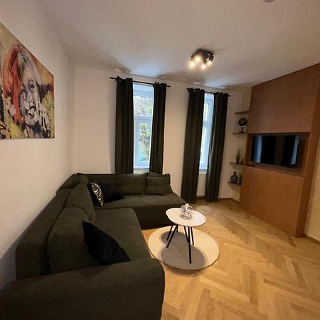 Deluxe Apartment Favoriten Viena Exterior foto