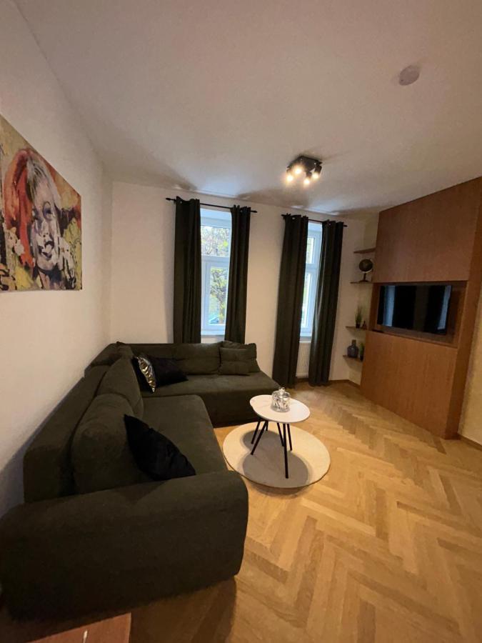 Deluxe Apartment Favoriten Viena Exterior foto